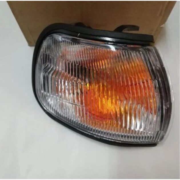 Parking Lamp Rh Sunny 1988-94